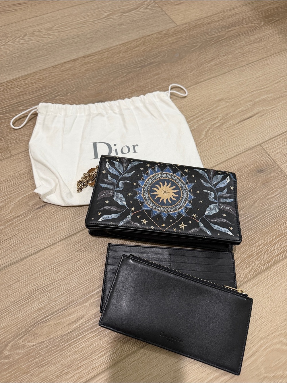 Dior wallet on chain bag
